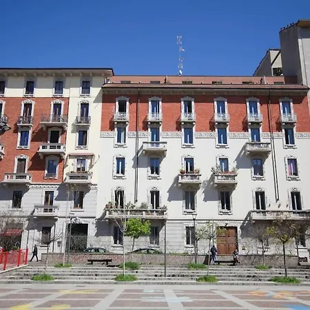 Apartment Hacca Collection - Arco Della Pace - Sempione - Chinatown 2br